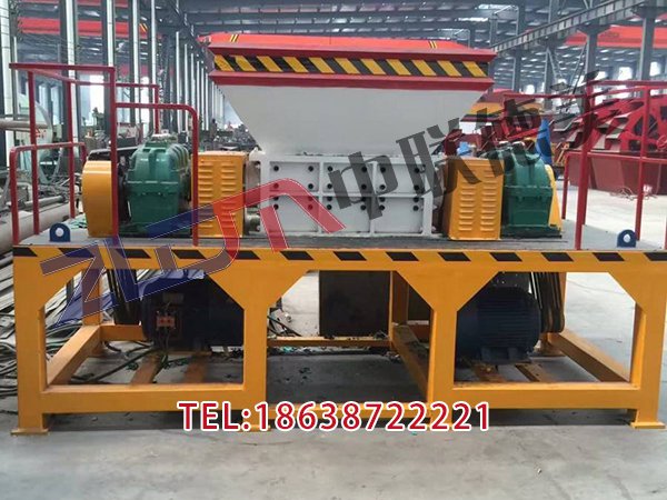 山東的塑料撕碎機設備回收