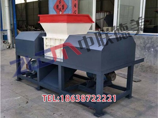 廣西回收塑料撕碎機(jī)較大危險(xiǎn)因素