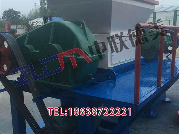 山西橡膠塑料撕碎機(jī)磨粉機(jī)