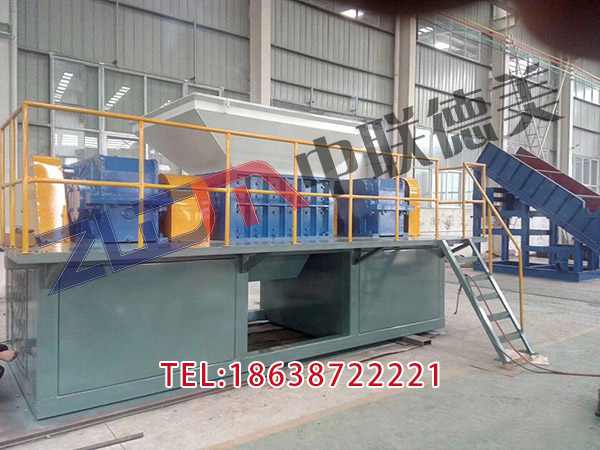 上海橡膠塑料撕碎機(jī)器