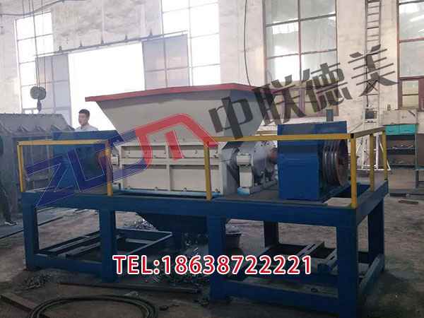 天津中型塑料撕碎機(jī)刀片角度