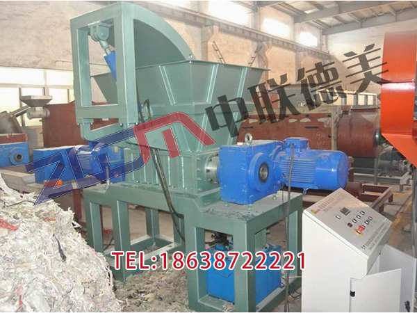 陜西環(huán)保型塑料撕碎機(jī)600型