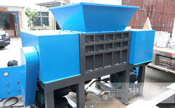 撕碎機設(shè)備